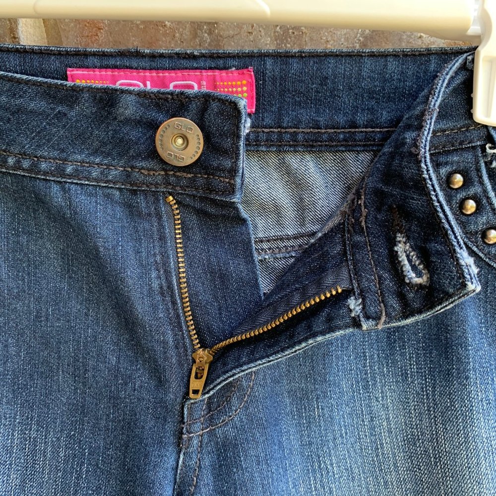 GLO Women's Mid Rise Cropped Beaded Jeans Blue Size 13 - Picture 4 of 8